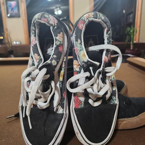 Floral Black and White Sneakers - Picture 2 of 2